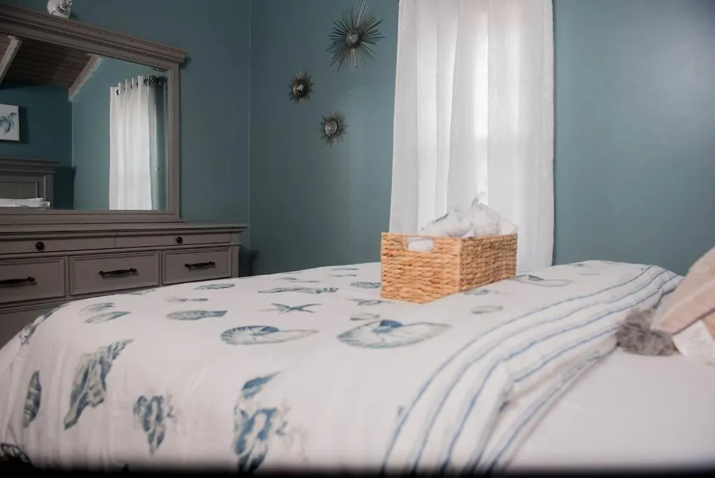 Holiday home Montego Bay Island Home Near Beach Airport